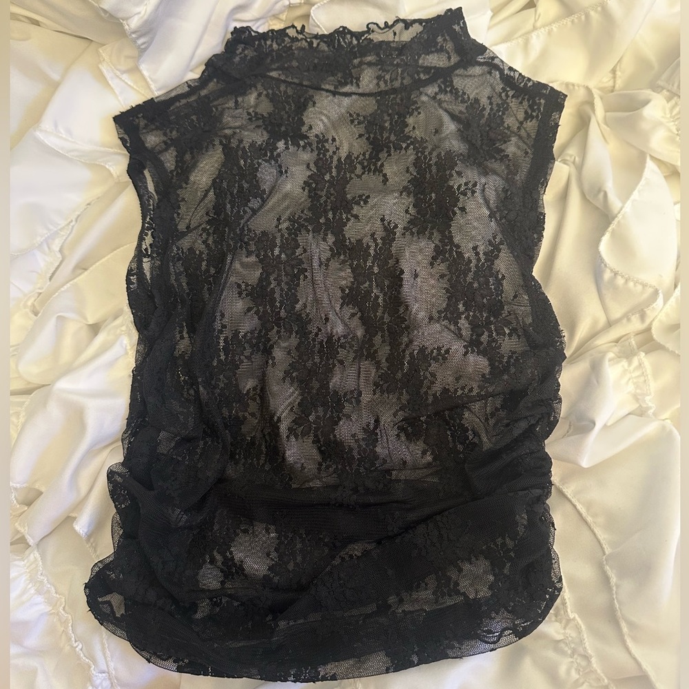 Tilly’s Women’s Black Floral Lace Tank Top